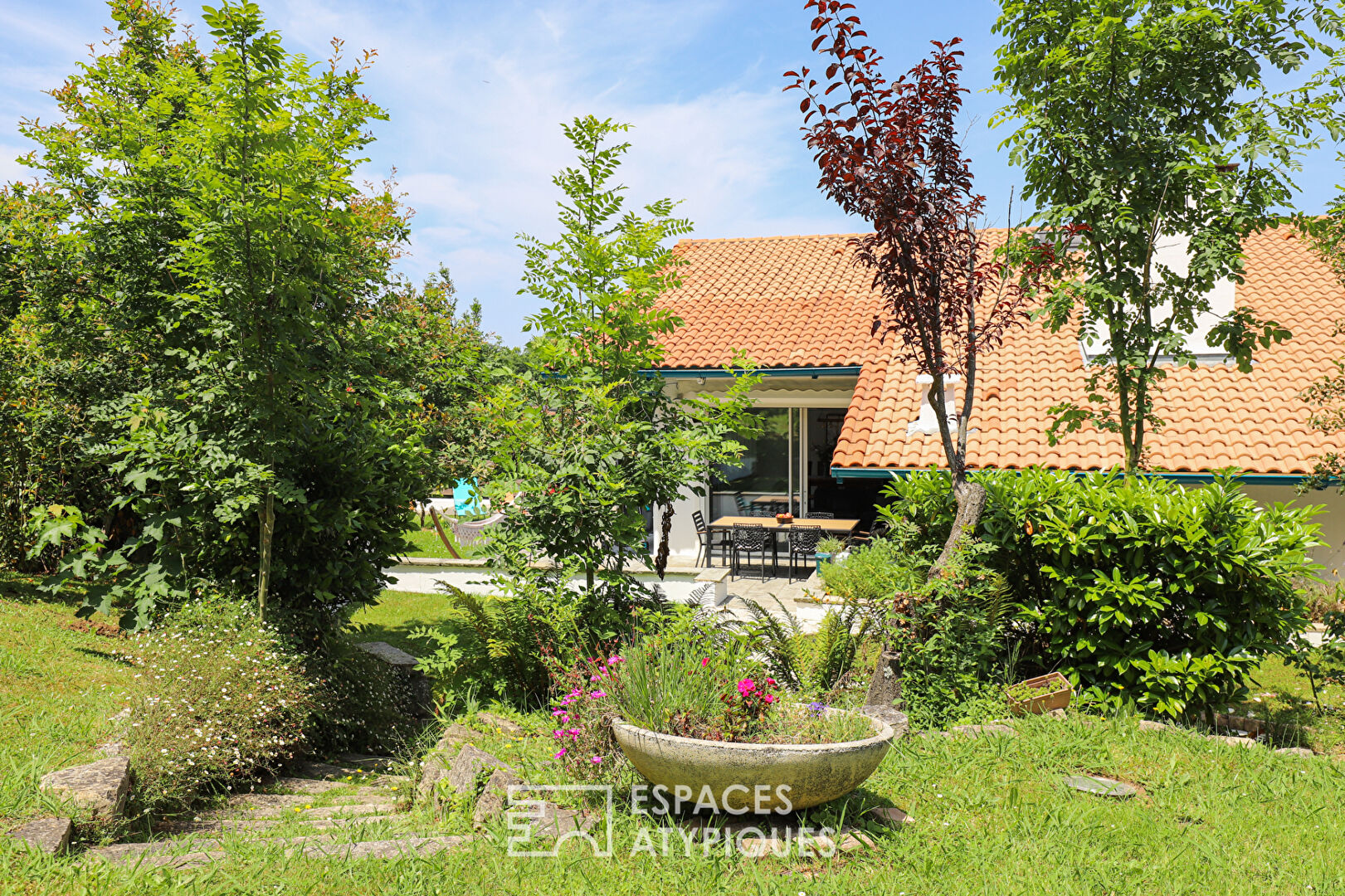 Maison familiale entre forêt et centre-ville