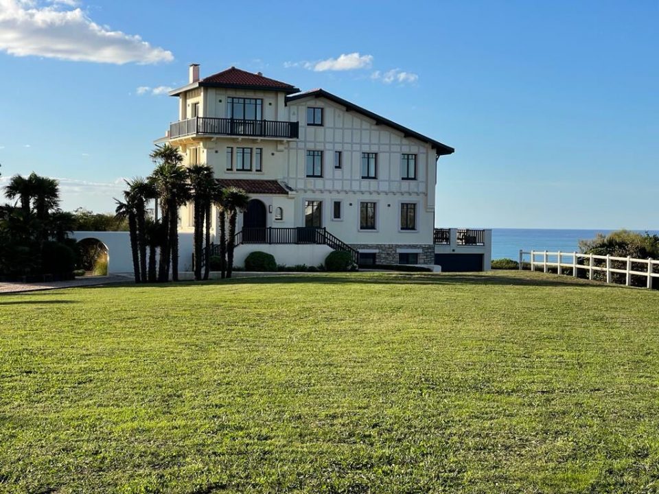 Villa au dessus de l'Océan