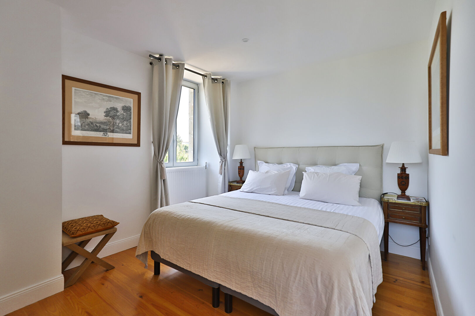 Maison de Maître élégamment rénové à seulement 30 minutes des plages