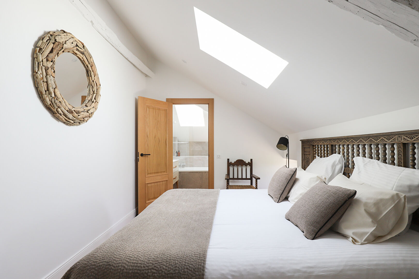 Maison de Maître élégamment rénové à seulement 30 minutes des plages