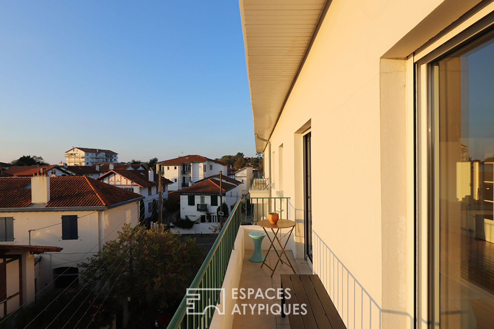 Appartement traversant quartier Aguilera à Biarritz