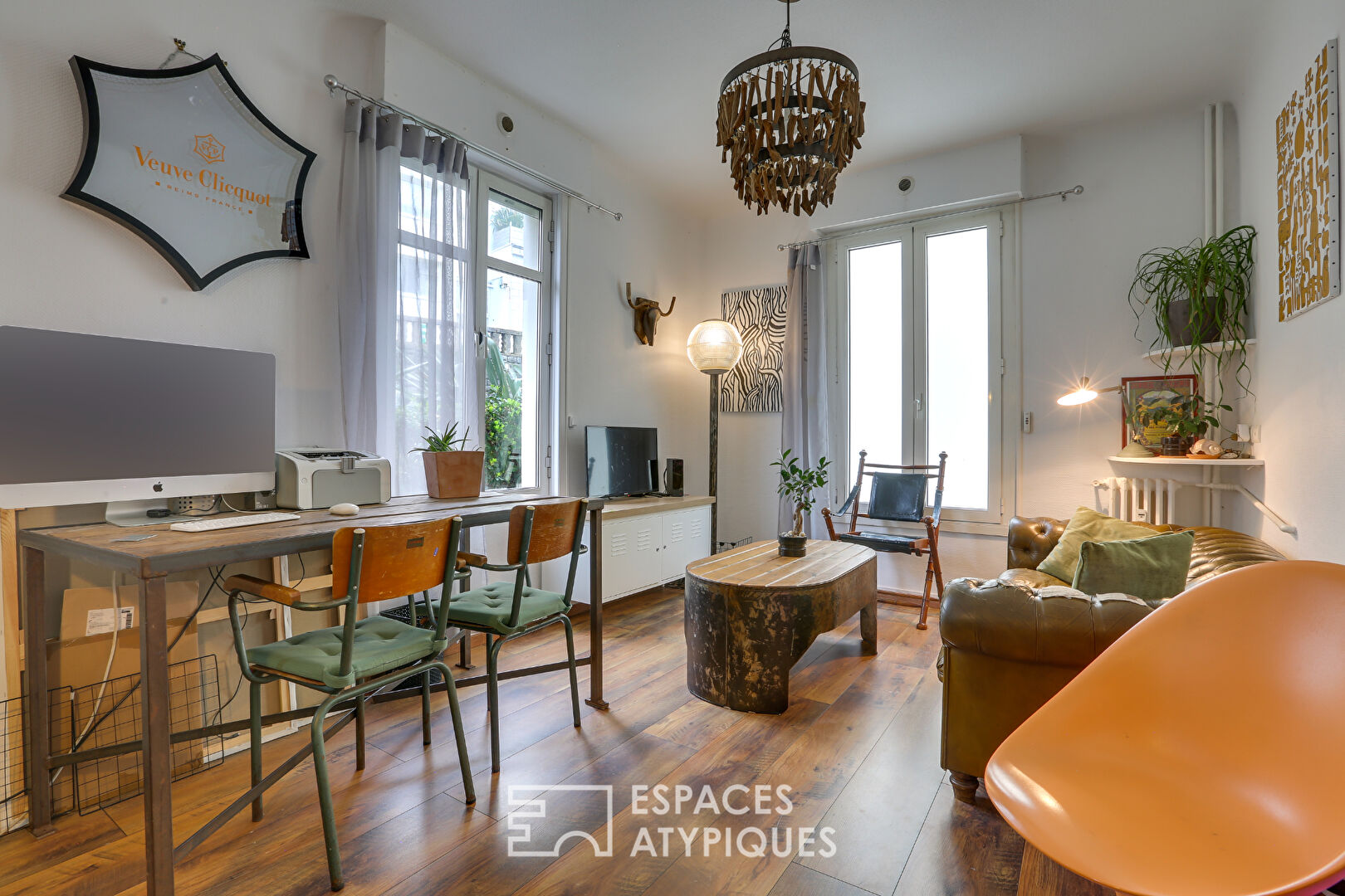 Appartement au pied du Port Vieux