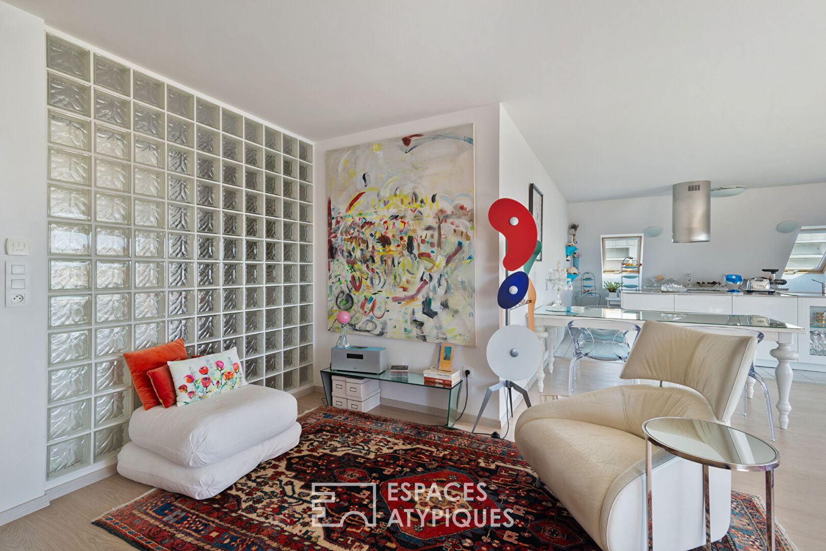 Top floor apartment facing the Adour