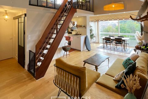 Apartment with double terraces in Marrack