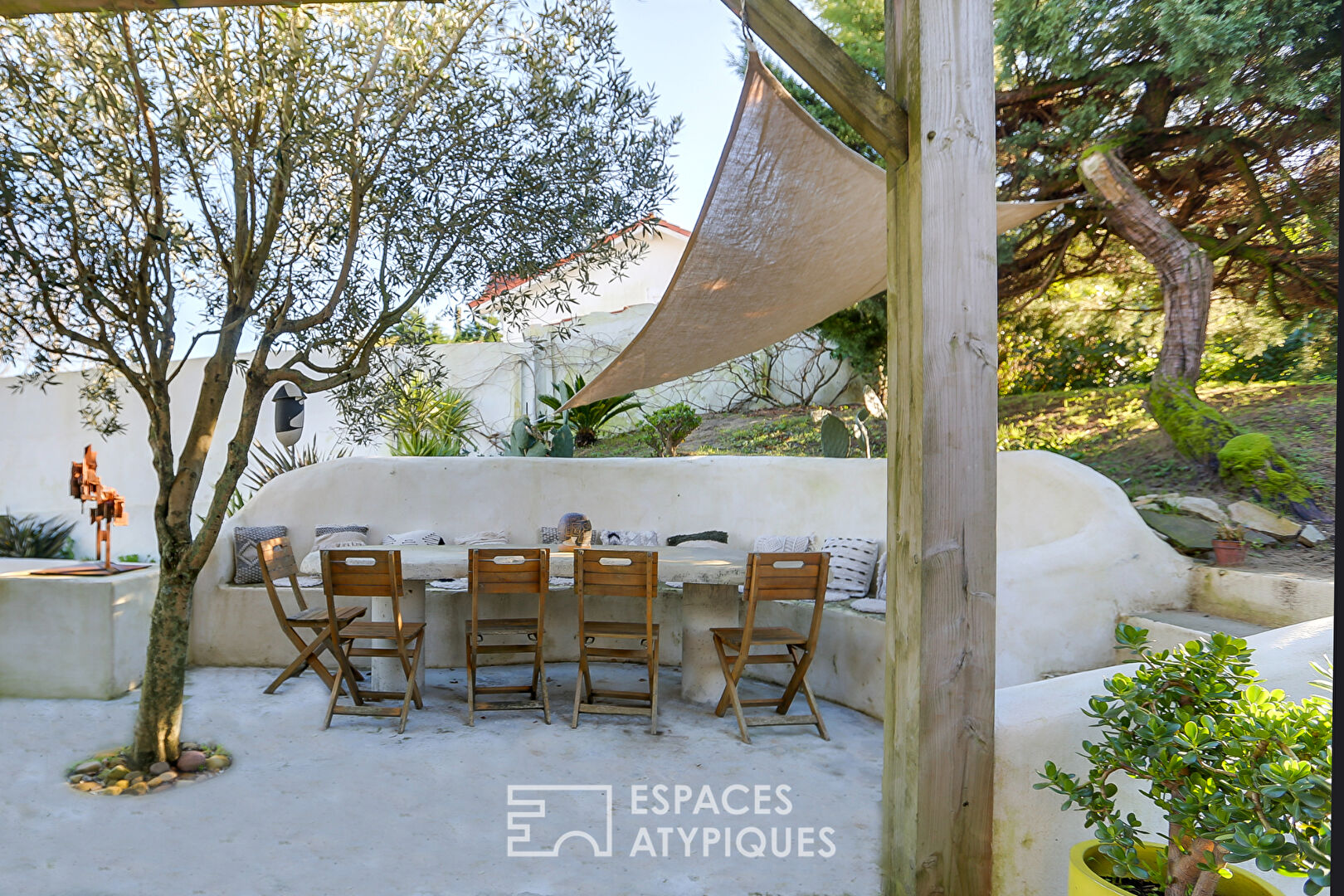 Contemporary house in Anglet