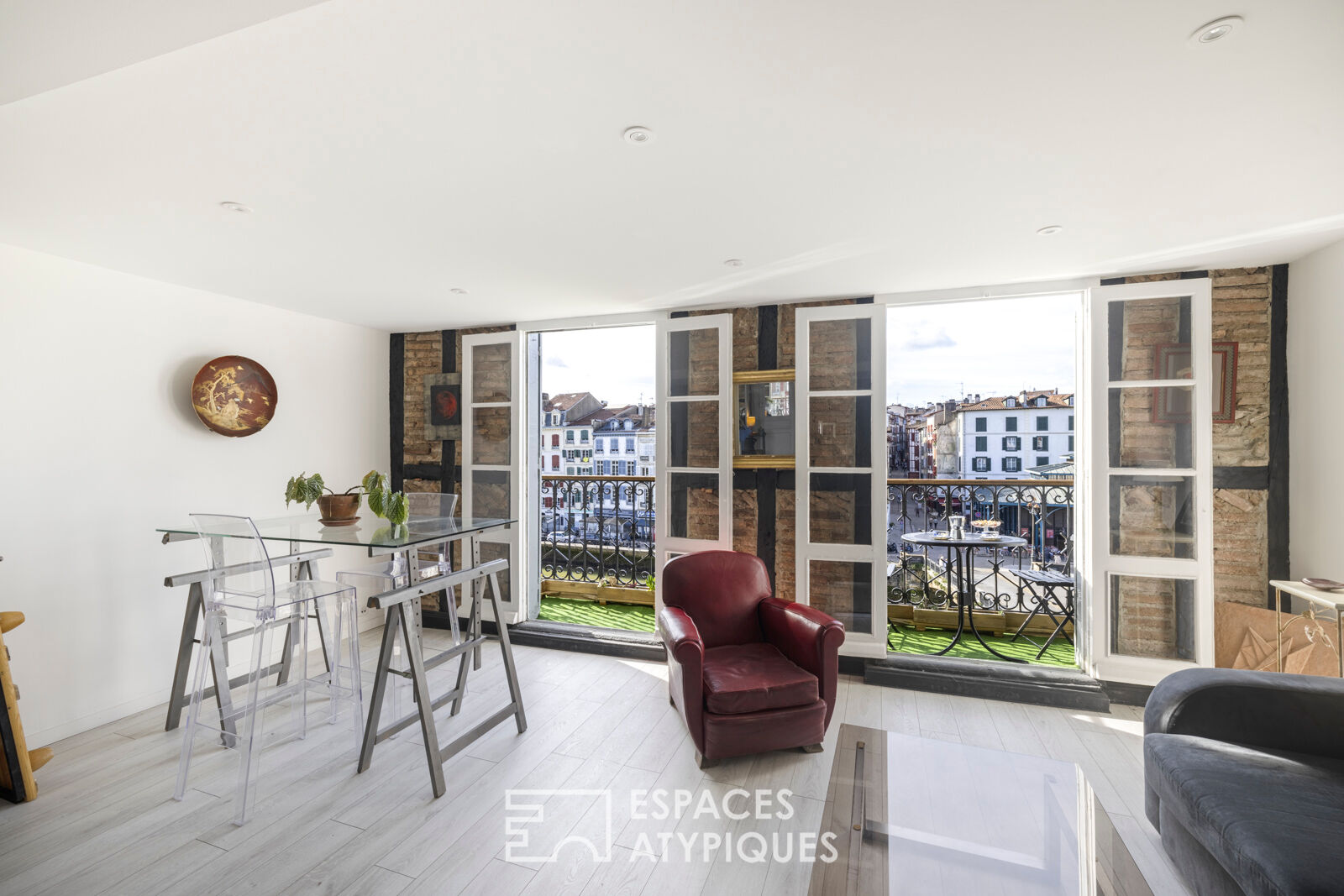 Charmant deux pièces avec vue d’exception sur la Nive
