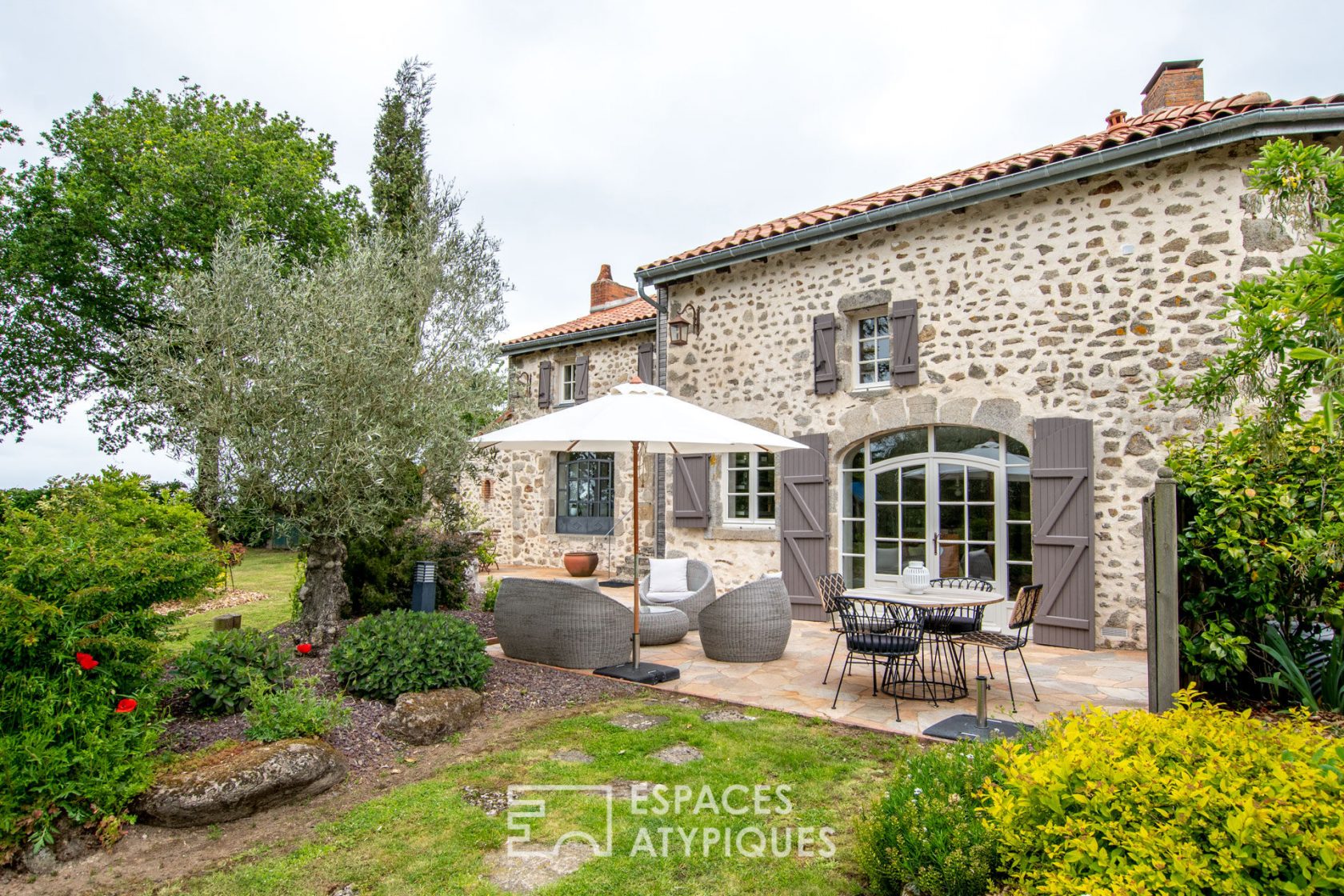 Maison de campagne au cadre bucolique