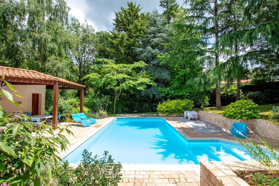 85500 LES HERBIERS - La contemporaine bucolique - Réf. CH1292