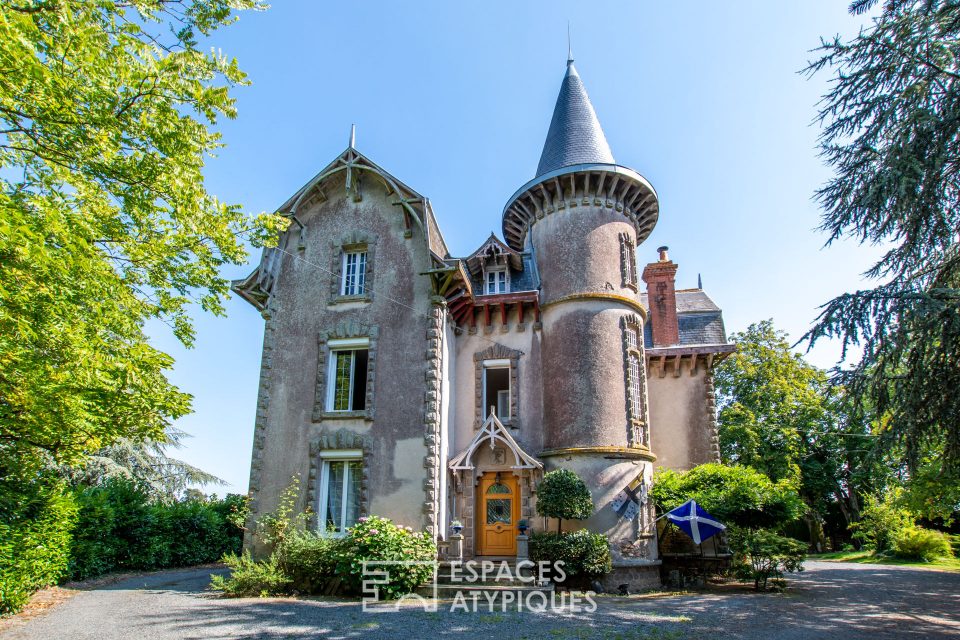 49300 CHOLET - Manoir Bucolique du XIX Siècle - Réf. CH1409