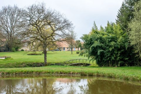 Longère authentique à l’environnement verdoyant
