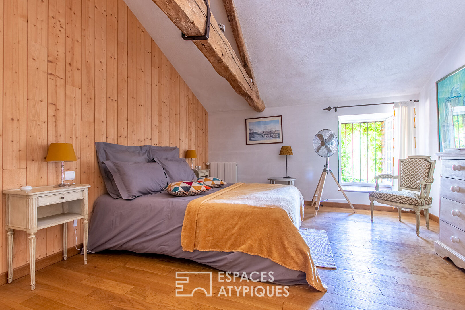 Maison d’hôtes bucolique avec parc et box pour chevaux