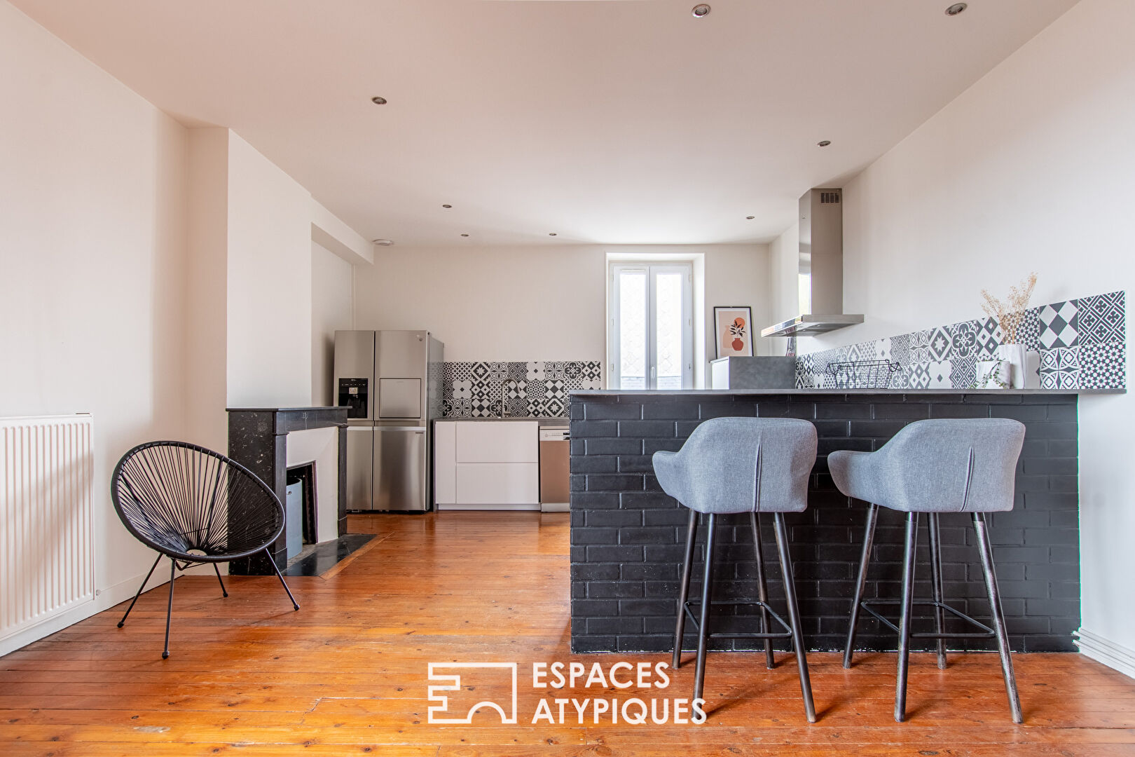 Charming duplex in downtown