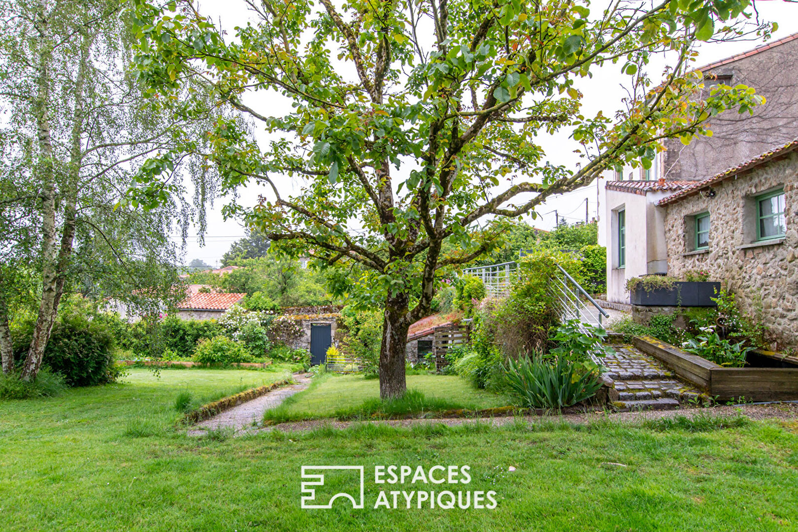 Le Logis des Douves