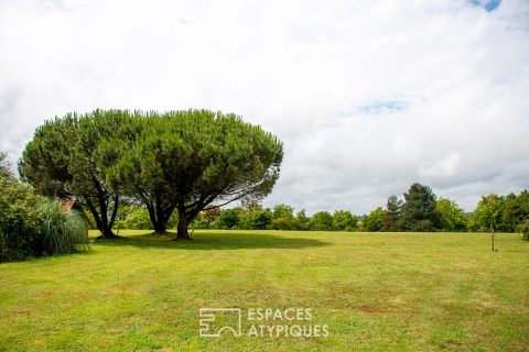 Country house with its wooded park