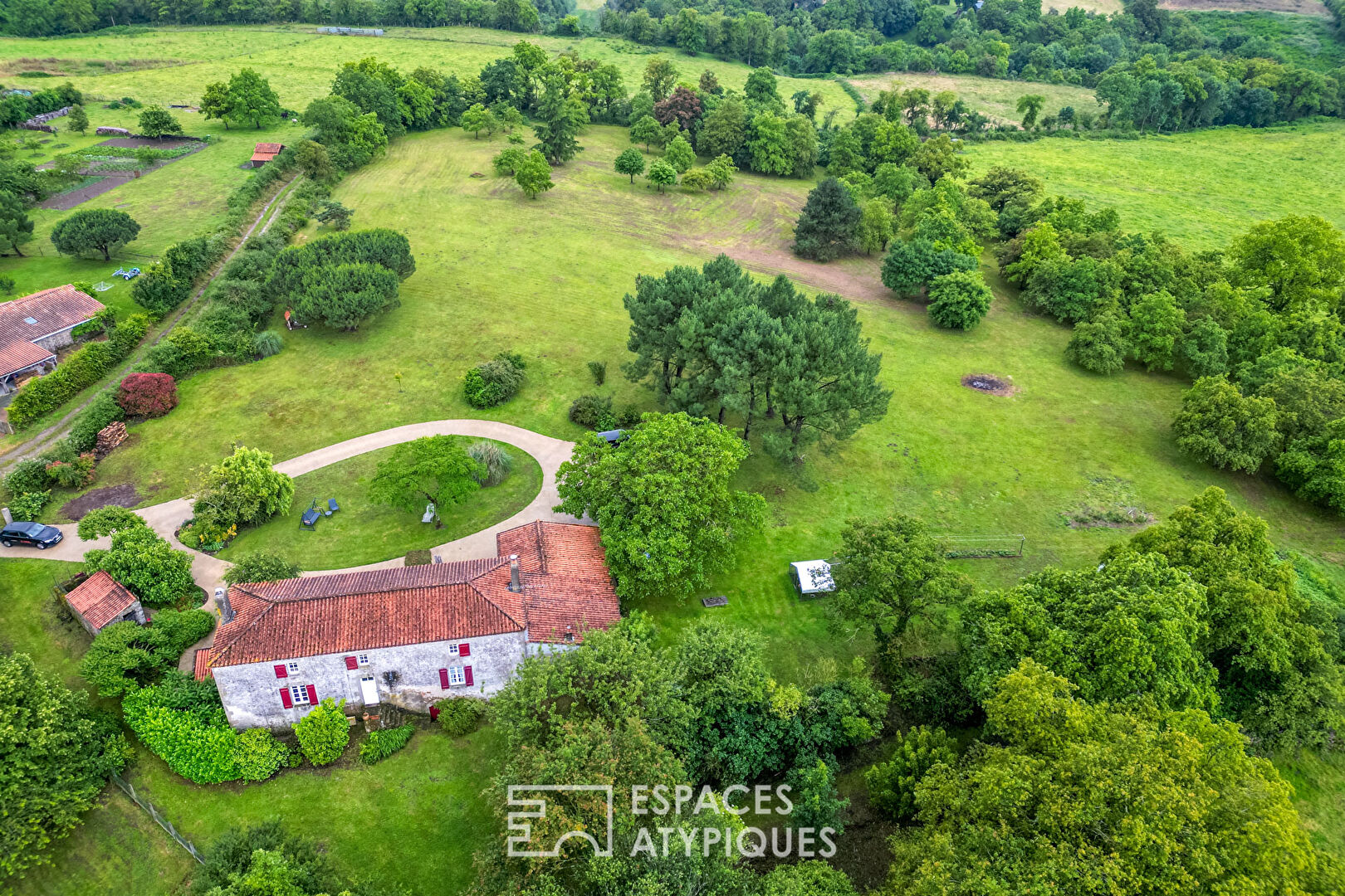 Country house with its wooded park