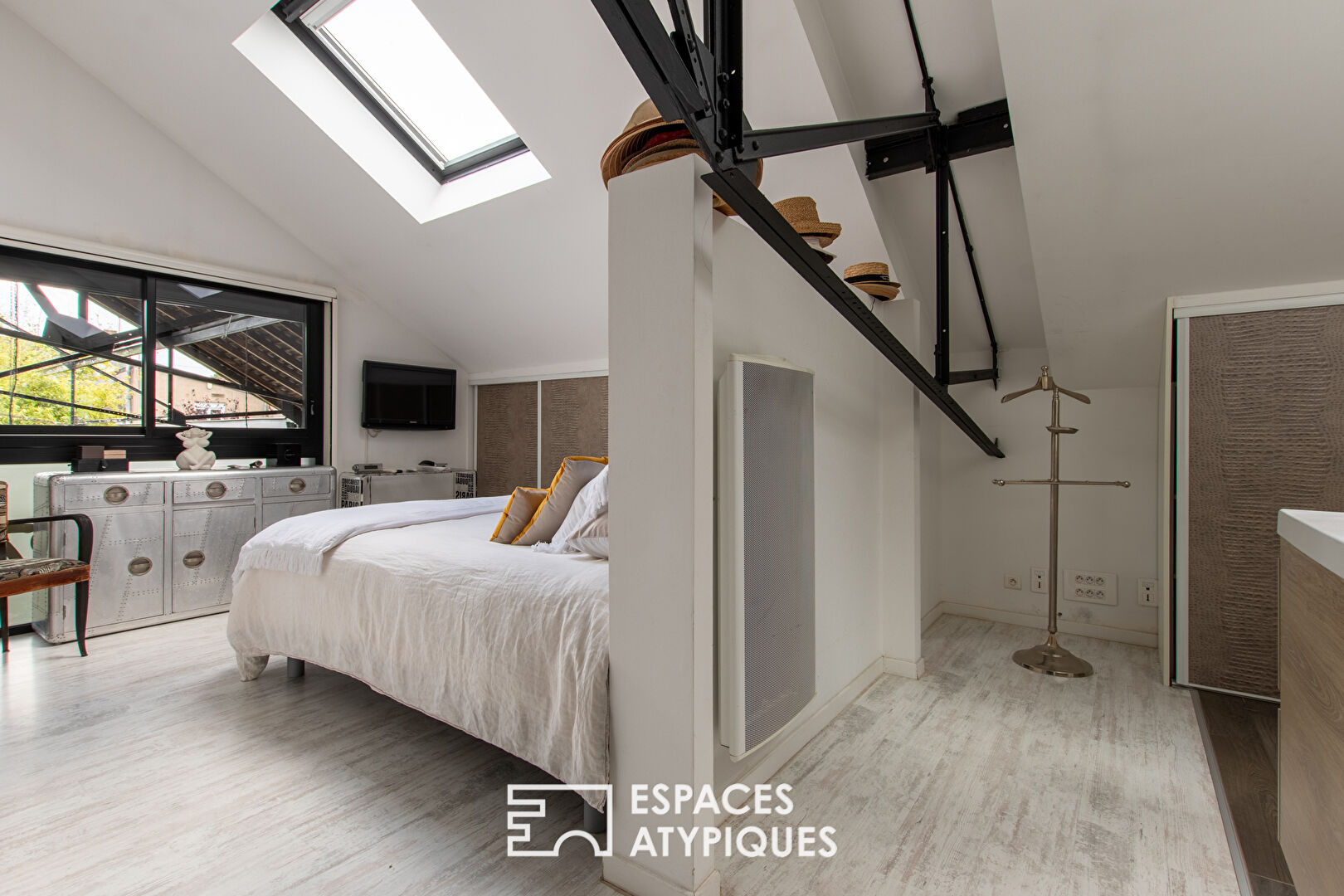 Loft avec terrasse et jardin