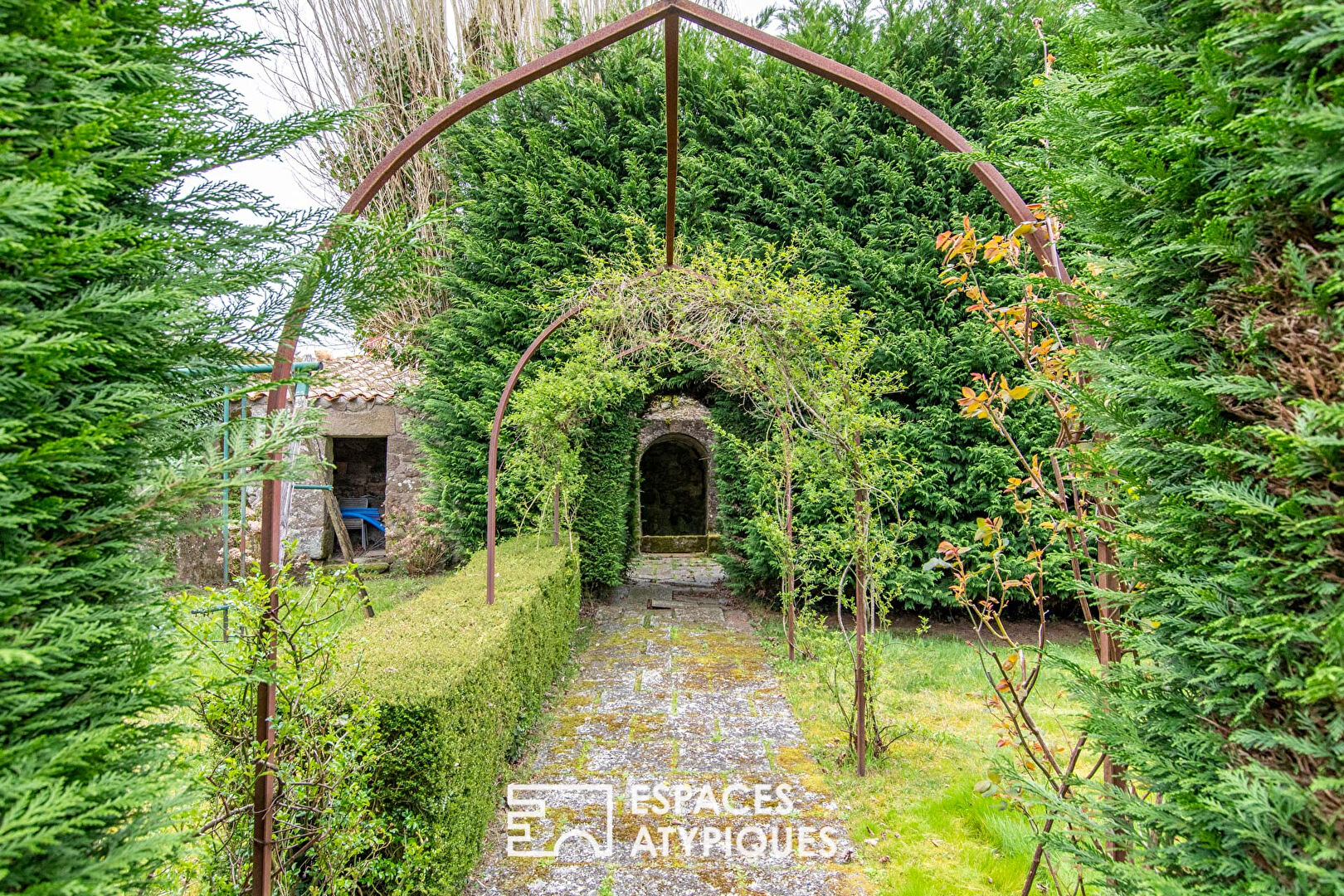 Vendée lodge with swimming pool