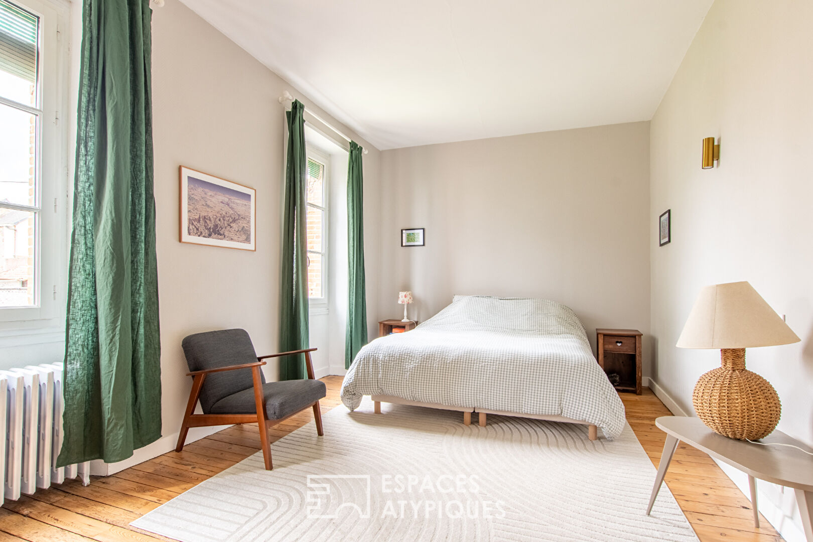 Maison familiale de caractère dans le bourg de Chemillé