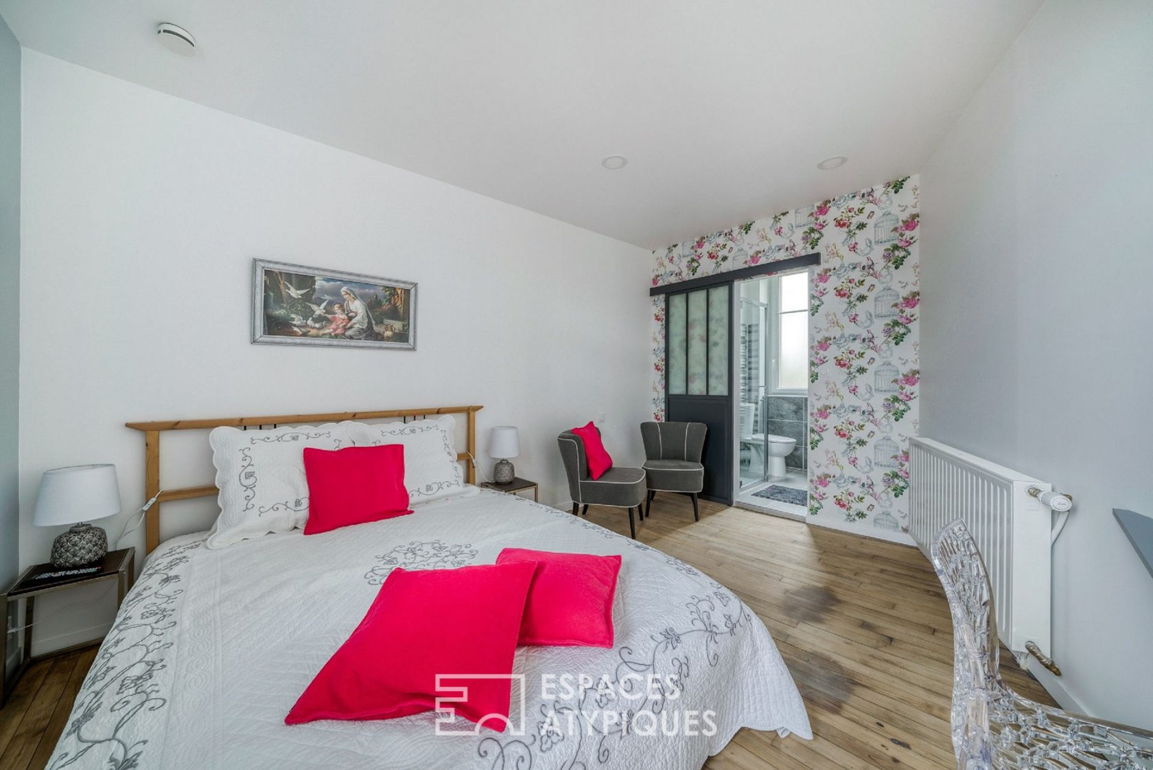 Ensemble d’Habitations Classiques et chic