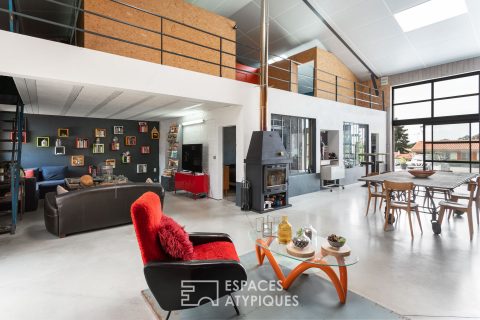 Industrial loft on the banks of the Nantes Sèvre