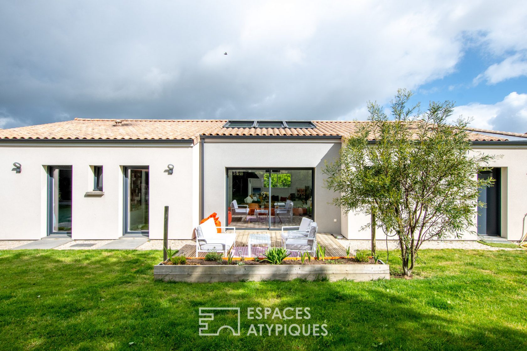 Maison moderne connectée