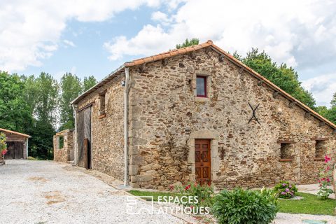 Ancien corps de ferme à finir de rénover