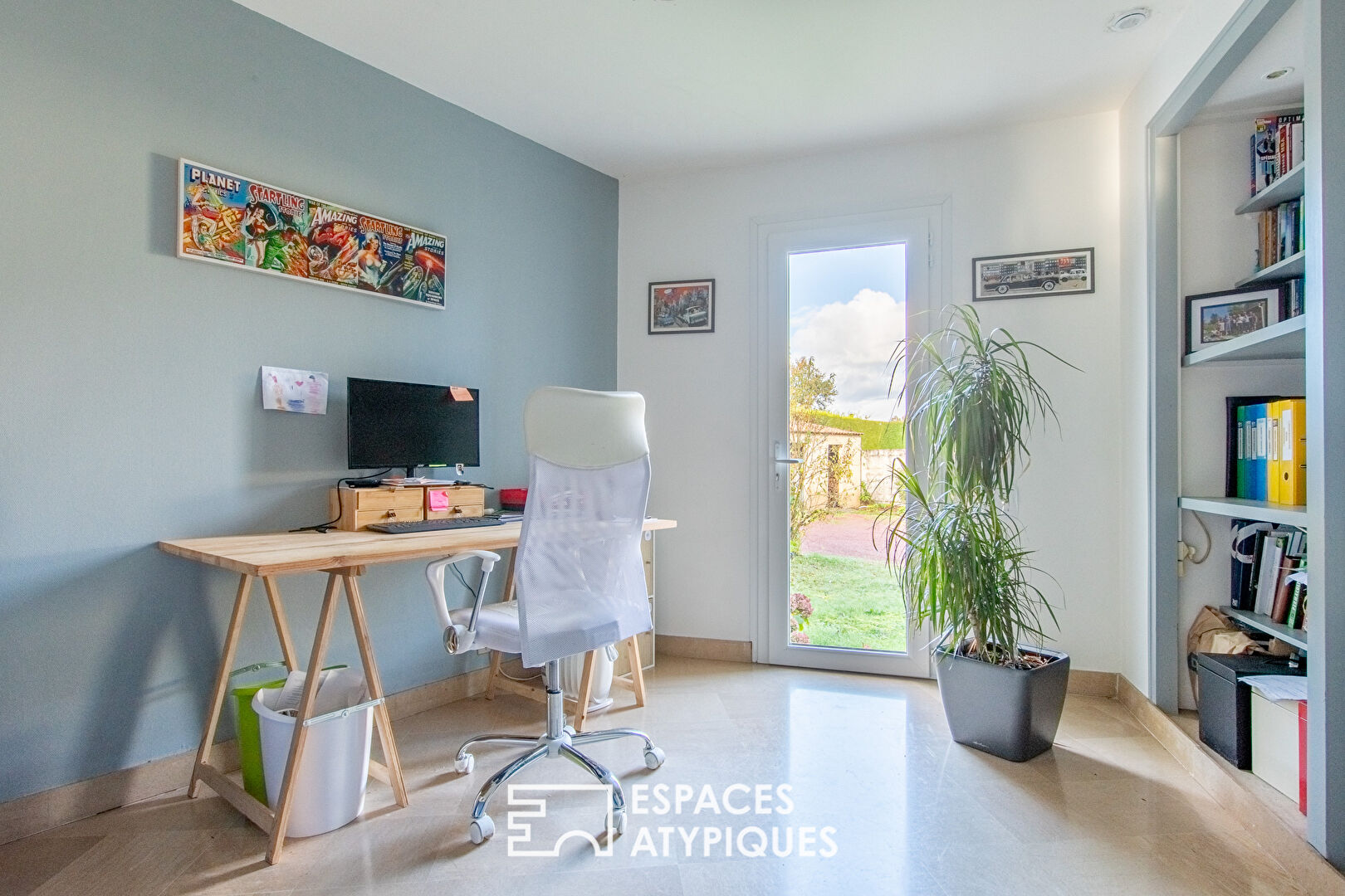 Maison de famille dans son parc arboré avec piscine