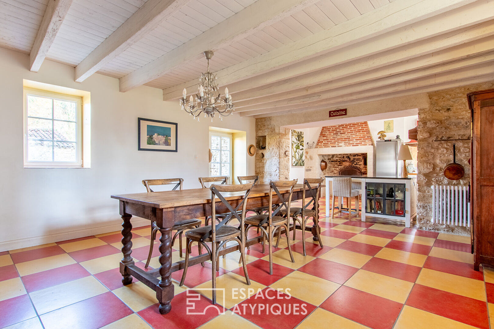 Propriété de charme avec piscine dans un cadre bucolique
