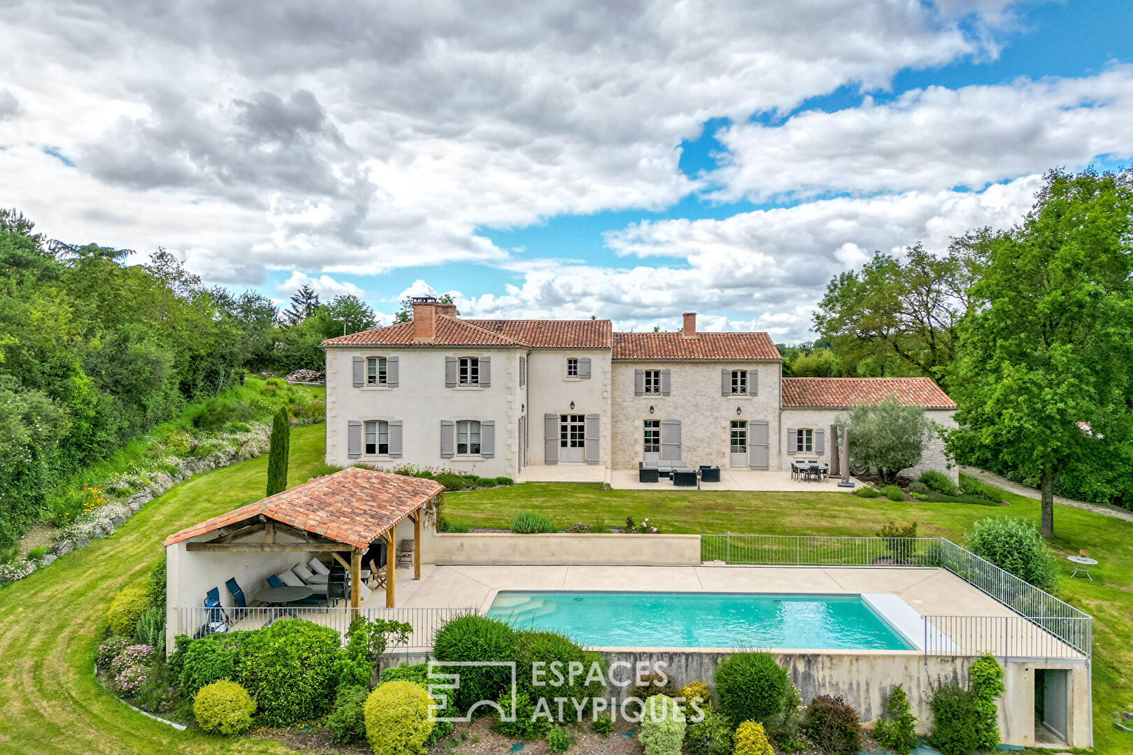 Magnifique propriété dans le pur style Vendée