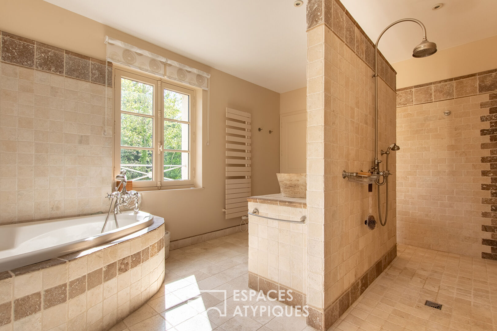 Beautiful Property in Pure Vendée Style