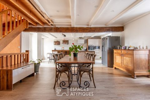 Maison de charme avec jardin en coeur de ville