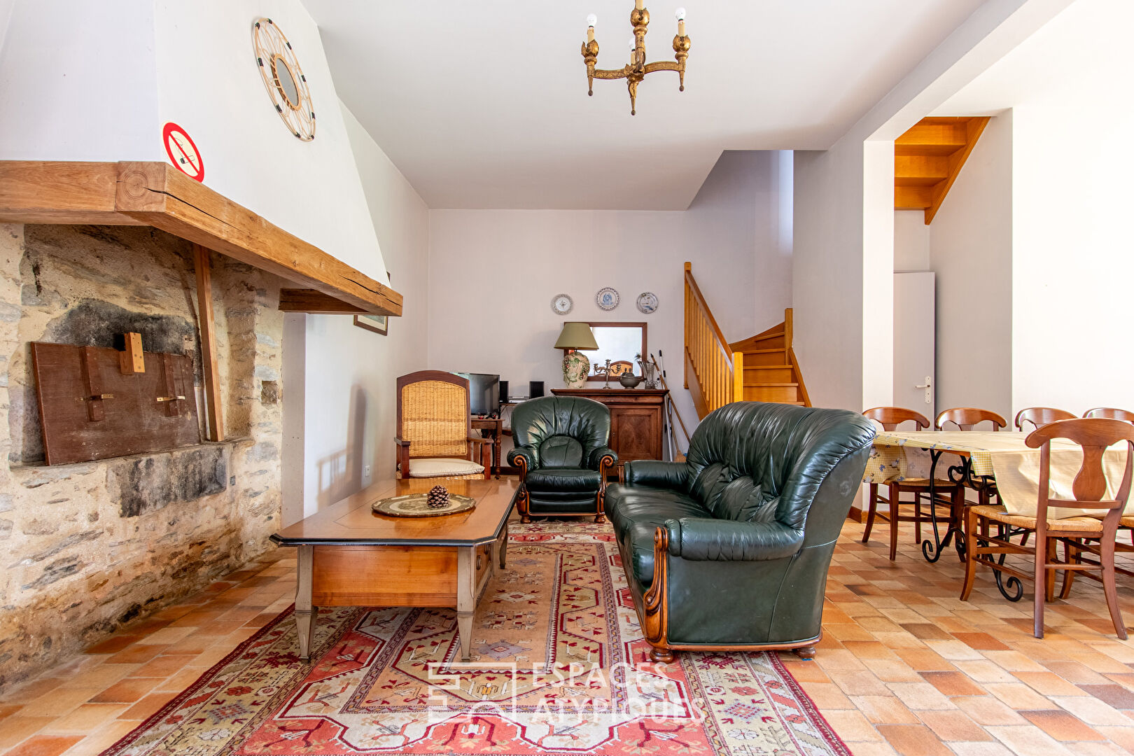 Authentic character property in the Vendée countryside