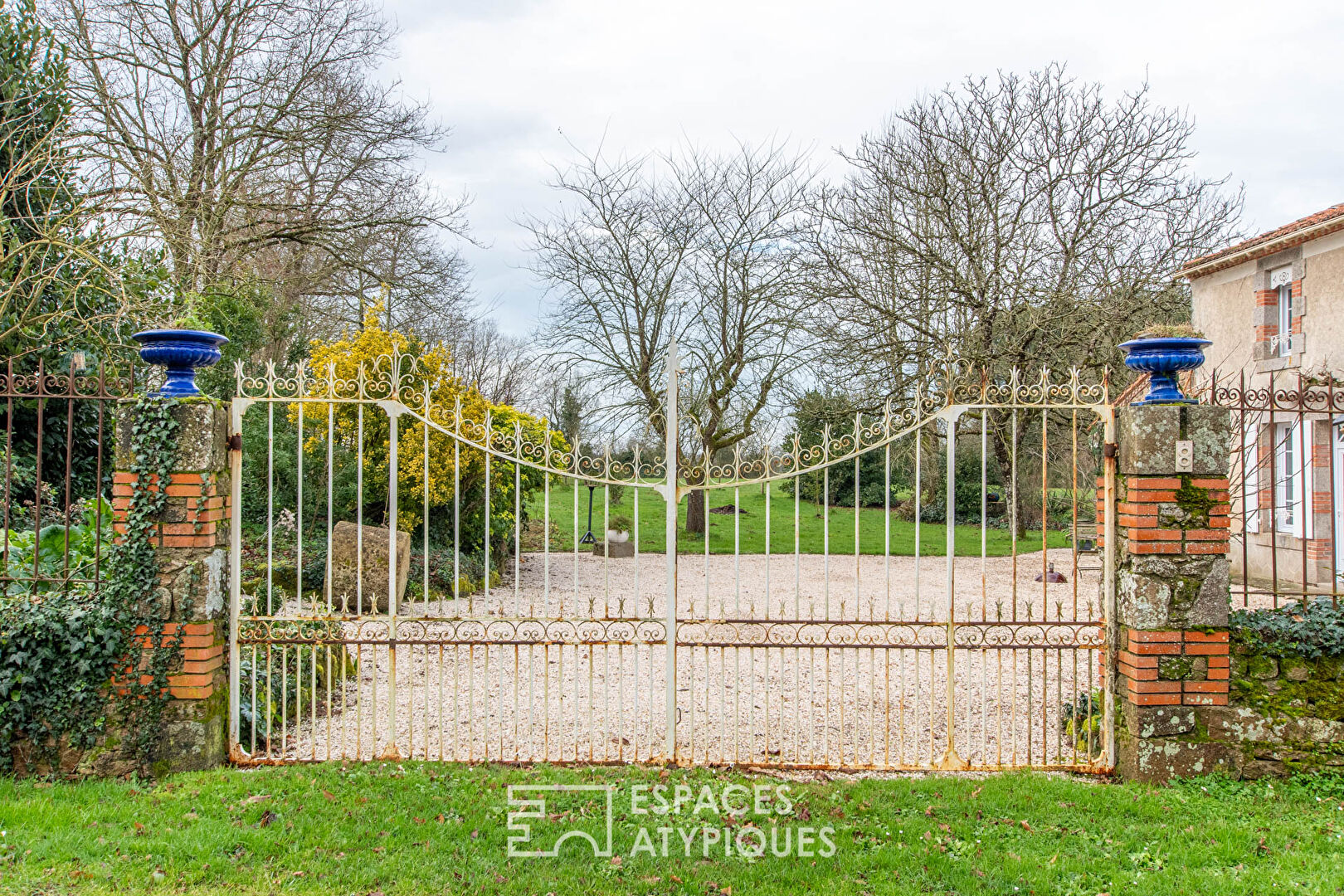 Renovated farmhouse in the heart of the Vendée vineyards