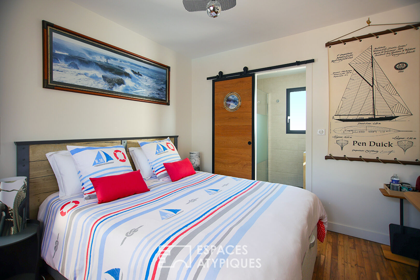 Character villa with swimming pool and wellness areas