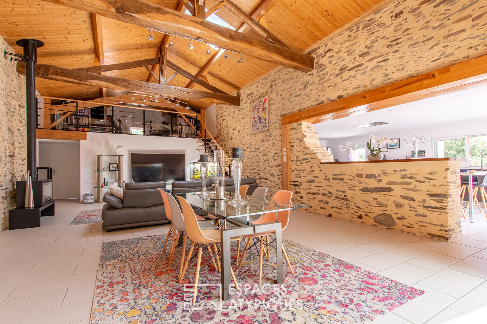 Rustic and equestrian haven for nature lovers