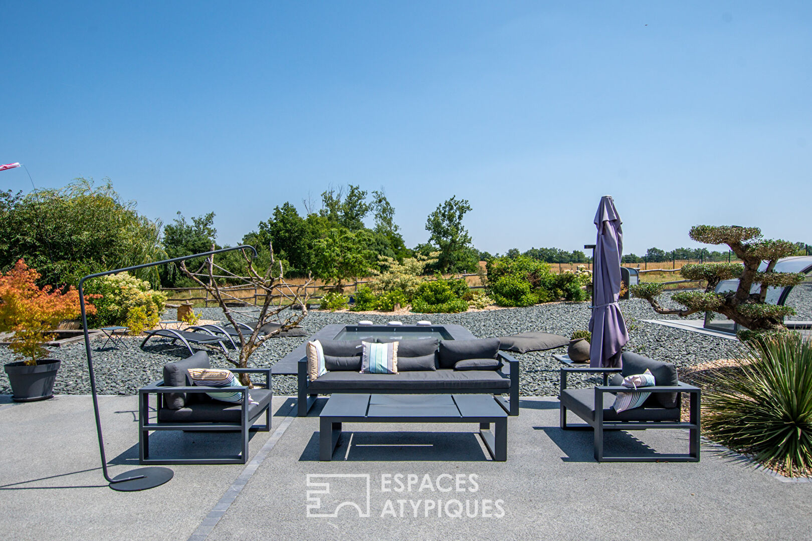 Rustic and equestrian haven for nature lovers