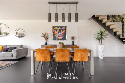 Jolie maison contemporaine avec piscine