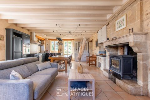 Beautiful bourgeois house in the heart of the village