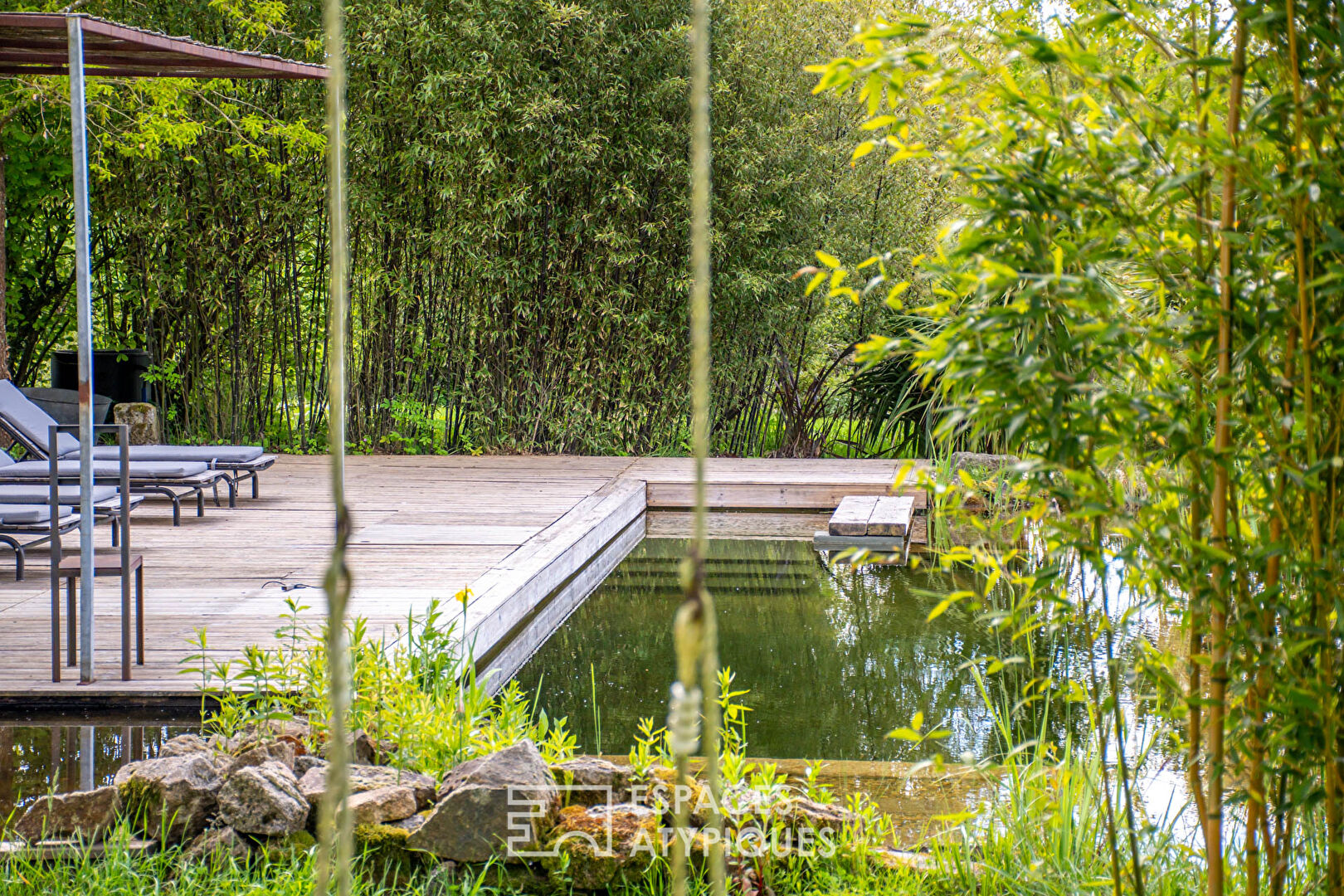 Property with Natural Pool and Cabin in the Heart of the Countryside