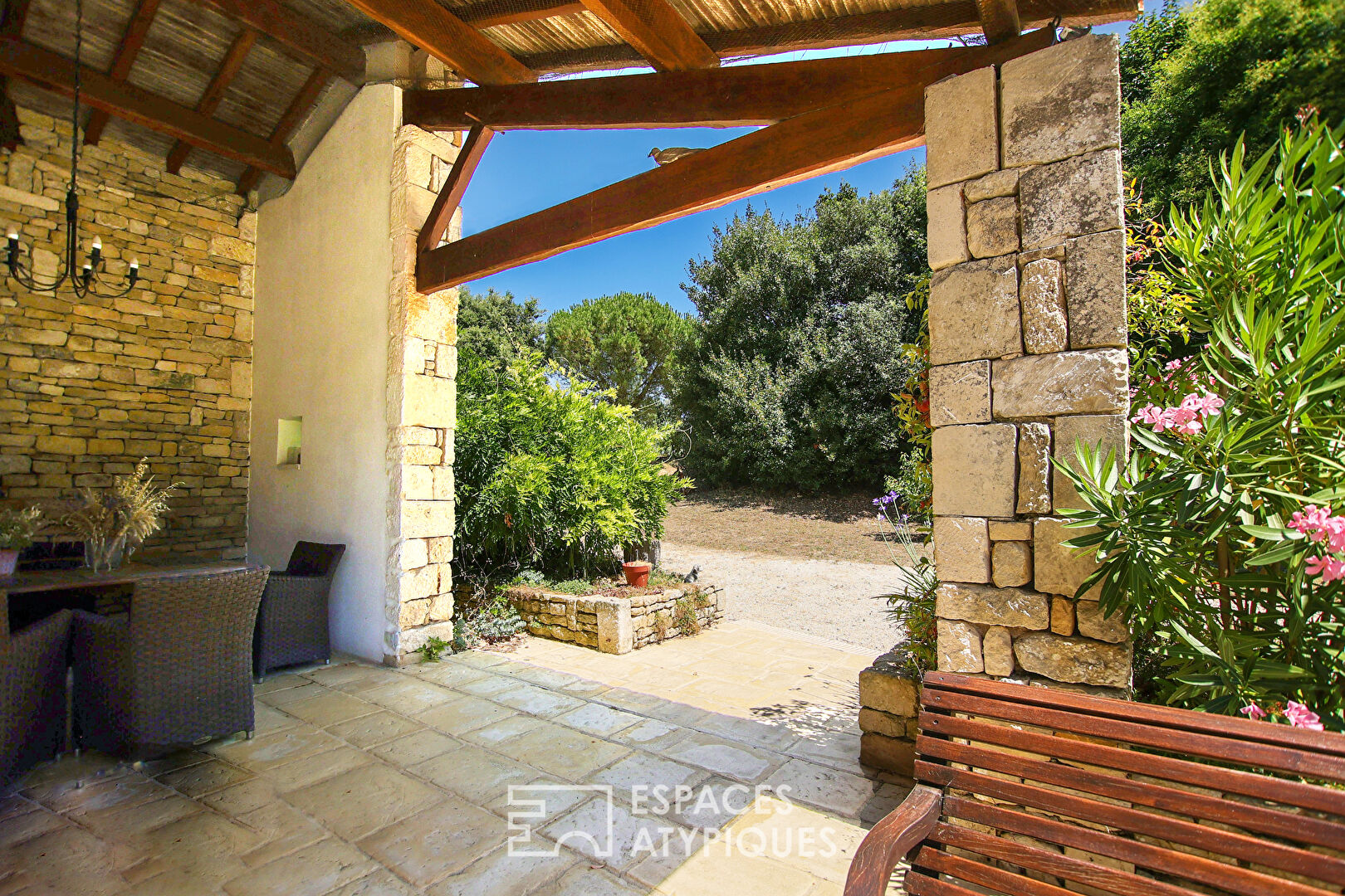 Neo-provençal property with swimming pool.