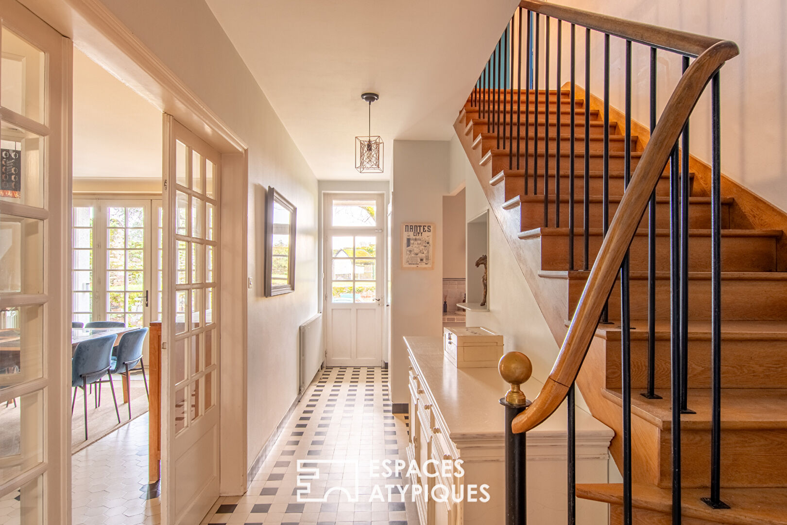 Charming townhouse with swimming pool