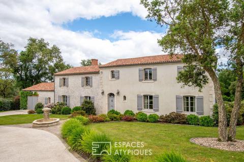 Prestigieux Logis Vendéen Réinventé, entre Noblesse et Modernité