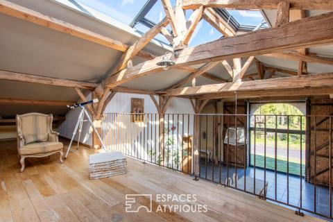 Monumental barn and 17th-century longhouse in La Garnache