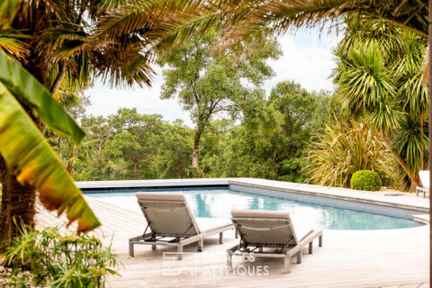 Prestigieuse maison de maître avec piscine, tennis et dépendances