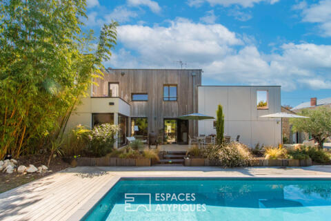 L’exception : belle maison bourgeoise et son extension contemporaine en coeur de ville