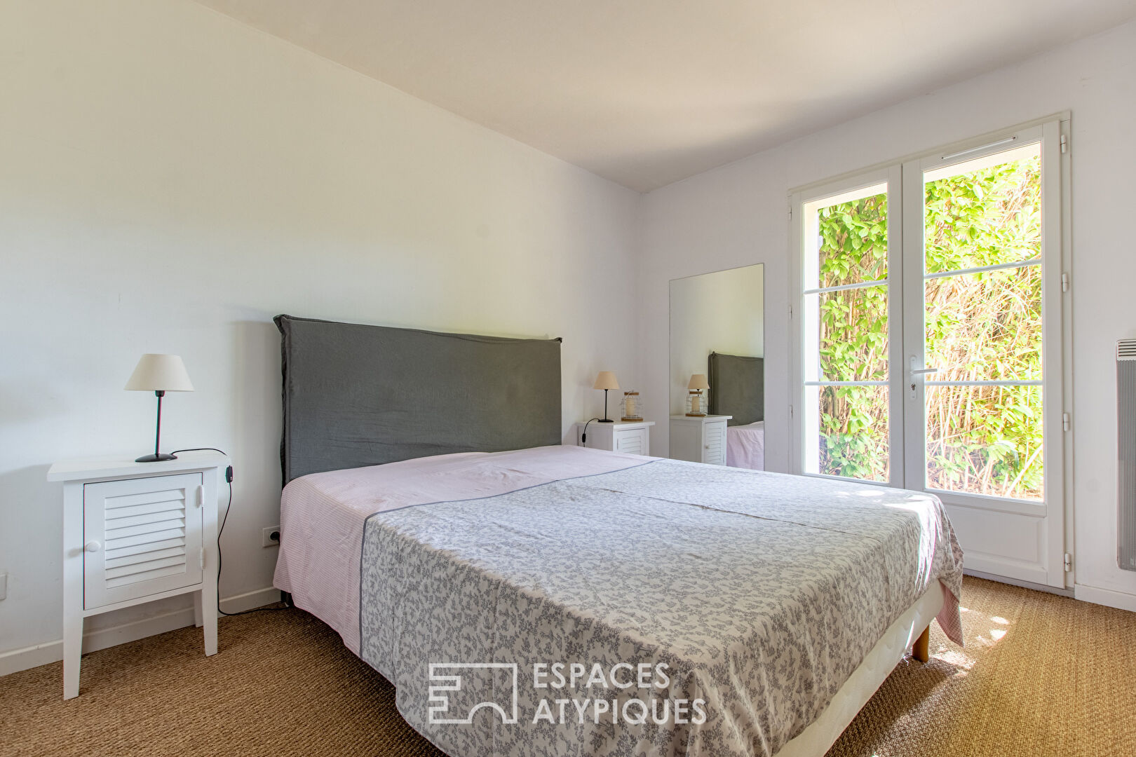 Villa de style rétais avec piscine