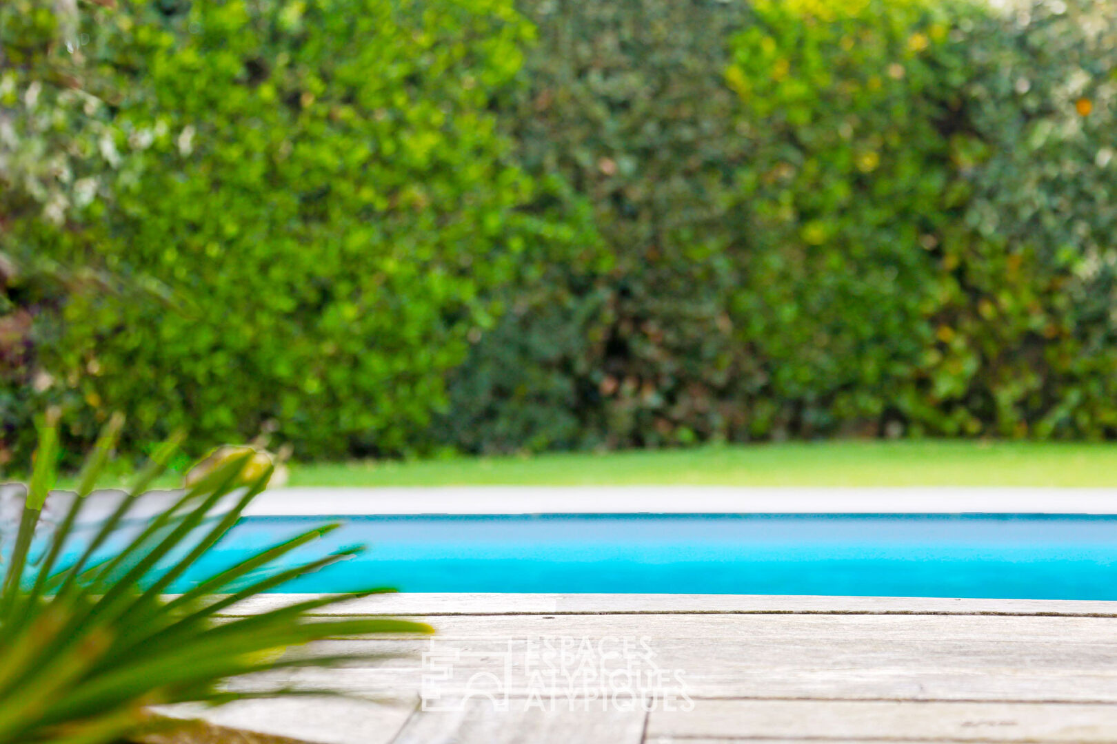 Maison de bord de mer avec piscine, entre golf et port