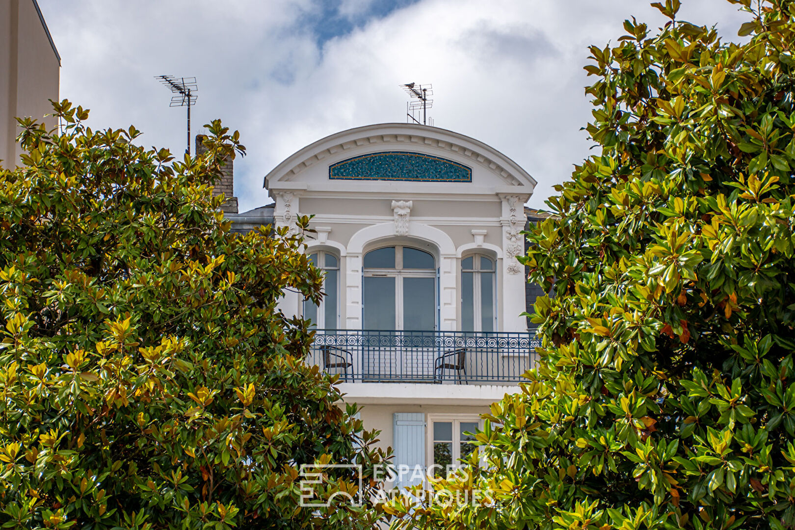 Élégance en coeur de ville : Appartement avec balcon aux Sables d’Olonne