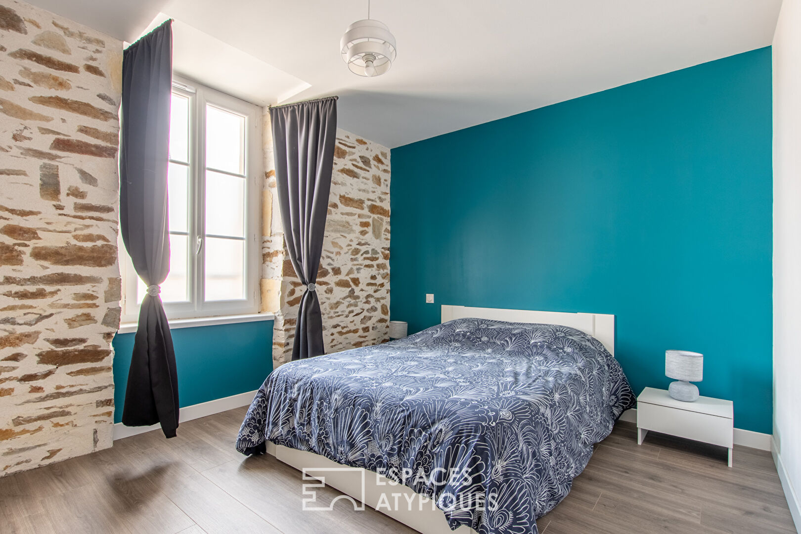 Family residence or investment: 4 houses with gardens and garages in the hypercentre of Les Sables d’Olonne