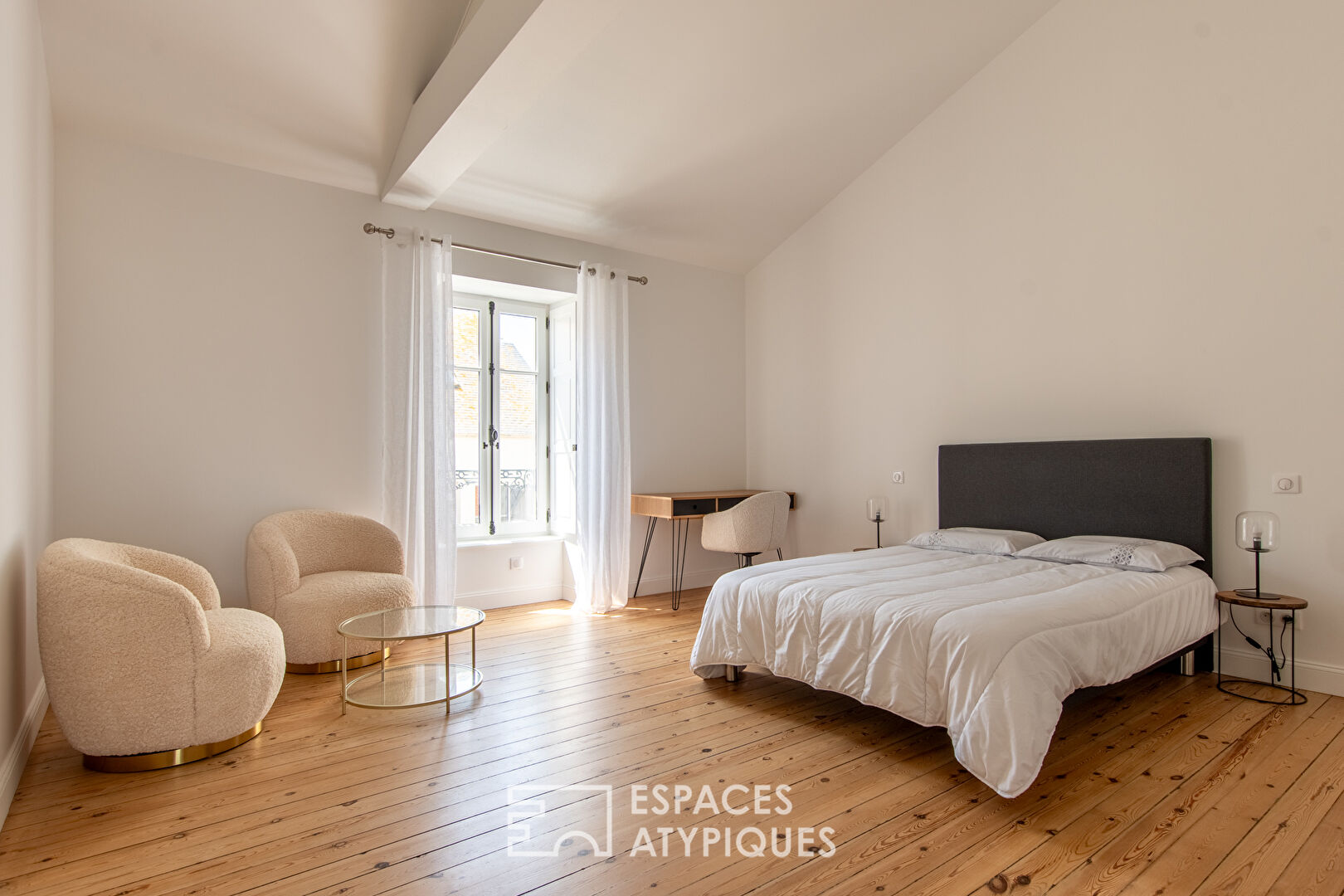 Exceptional villa with garden and swimming pool in the heart of Les Sables d’Olonne